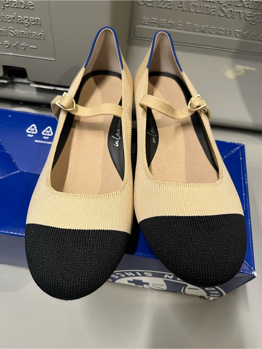 New Rothy’s Rothy The Mary Jane Heel Heels Cream Black Captoe Cap Toe 9 - Picture 4 of 7